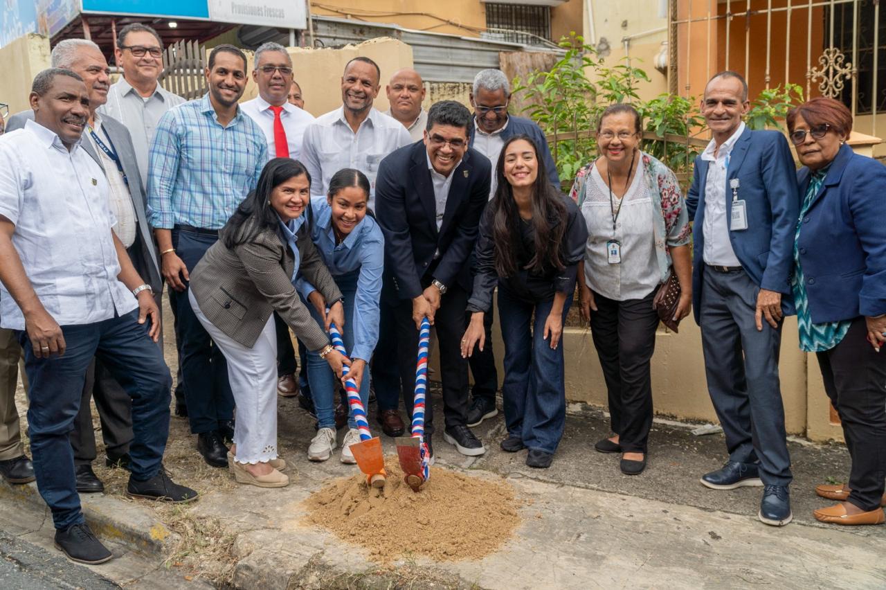 Aceras amplias e inclusivas, nuevo concepto que Dío Astacio trae a Santo Domingo Este
