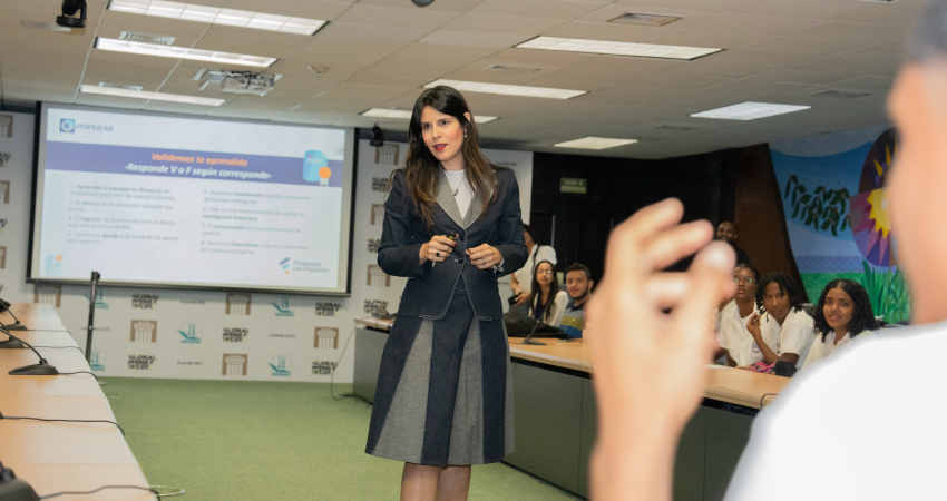 Banco Popular fomenta cultura de ahorro en Semana Económica y Financiera 2026