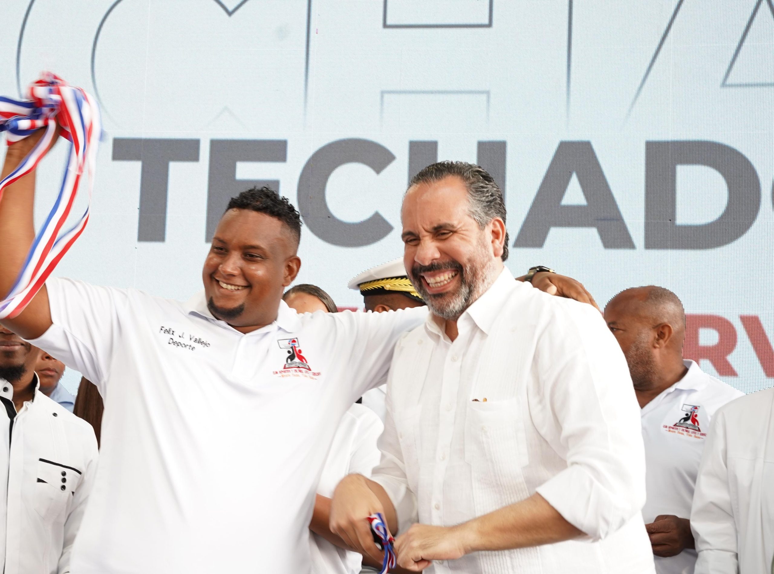 Gobierno impulsa el deporte escolar con nuevo polideportivo techado en Santo Domingo Norte