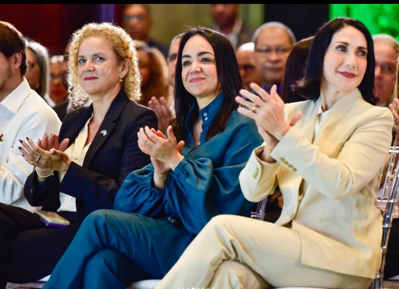 Ministra Faride Raful participa en inauguración de 37 oficinas RELEVIC para fortalecer defensa de víctimas