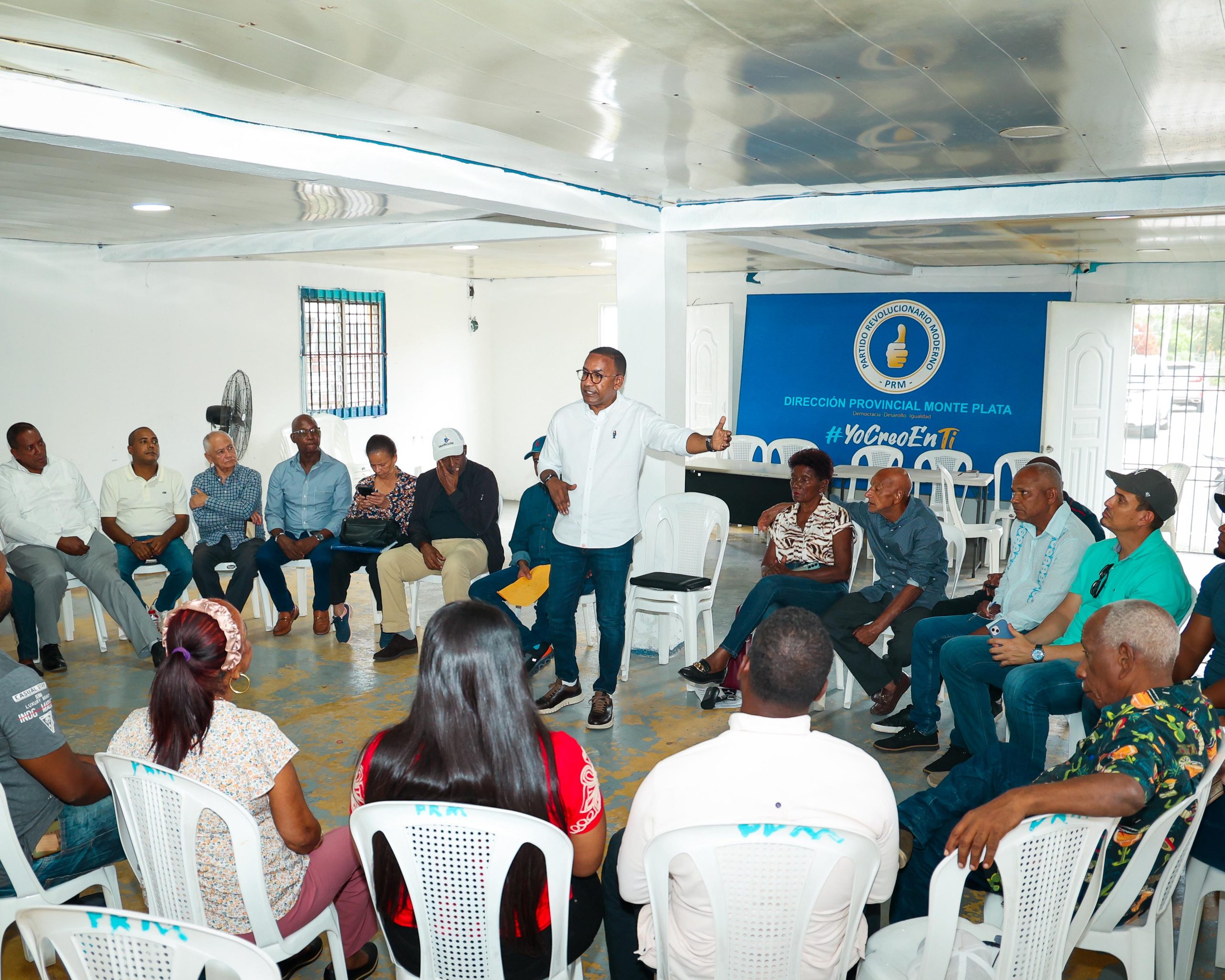Víctor Pichardo trabaja en fortalecer estructura PRM en Monte Plata; recorre la provincia durante fin de semana