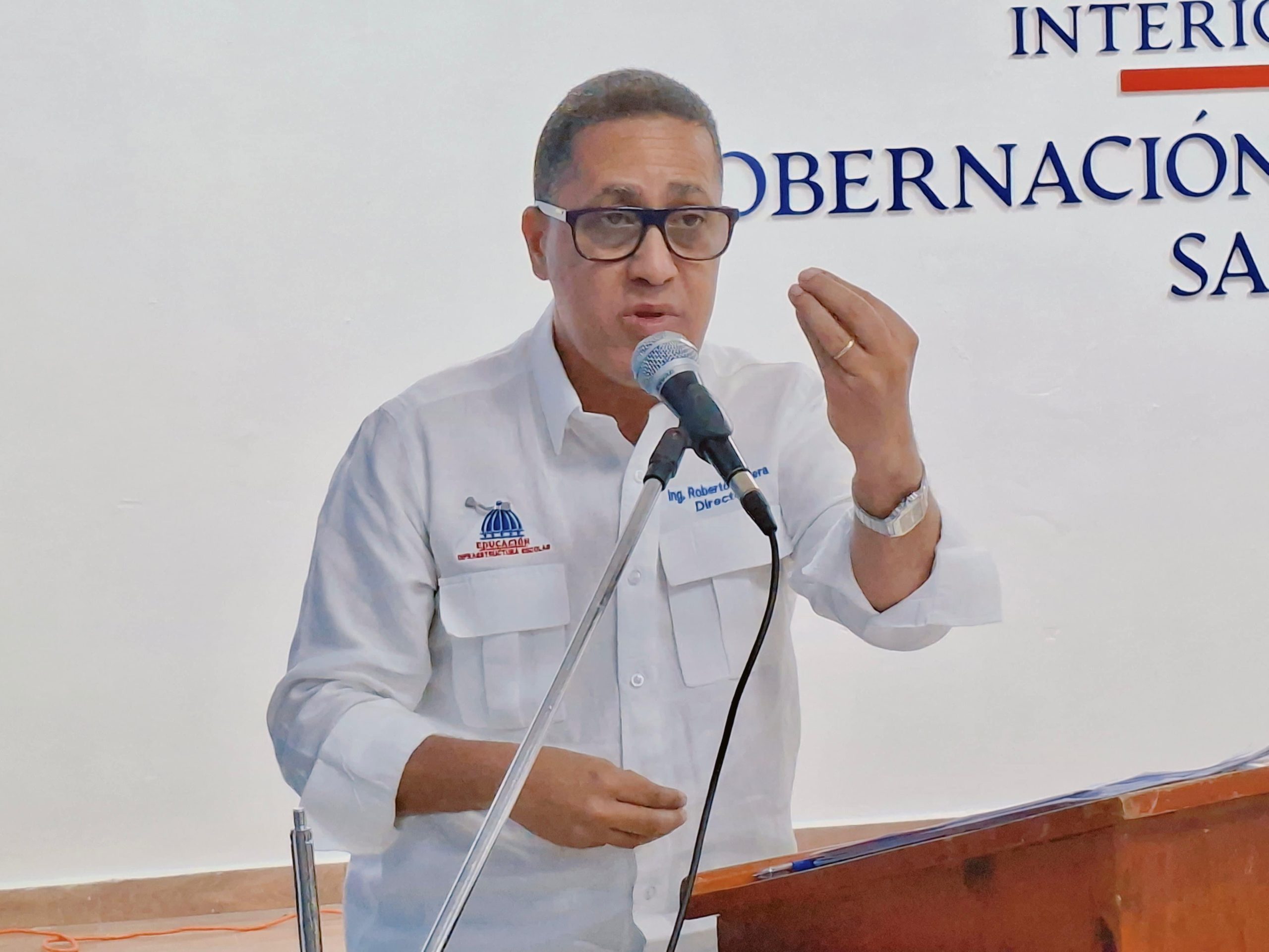 Infraestructura Escolar reanuda trabajos de construcción para terminación de escuela tras más de 15 años paralizada en Yaque, San Juan