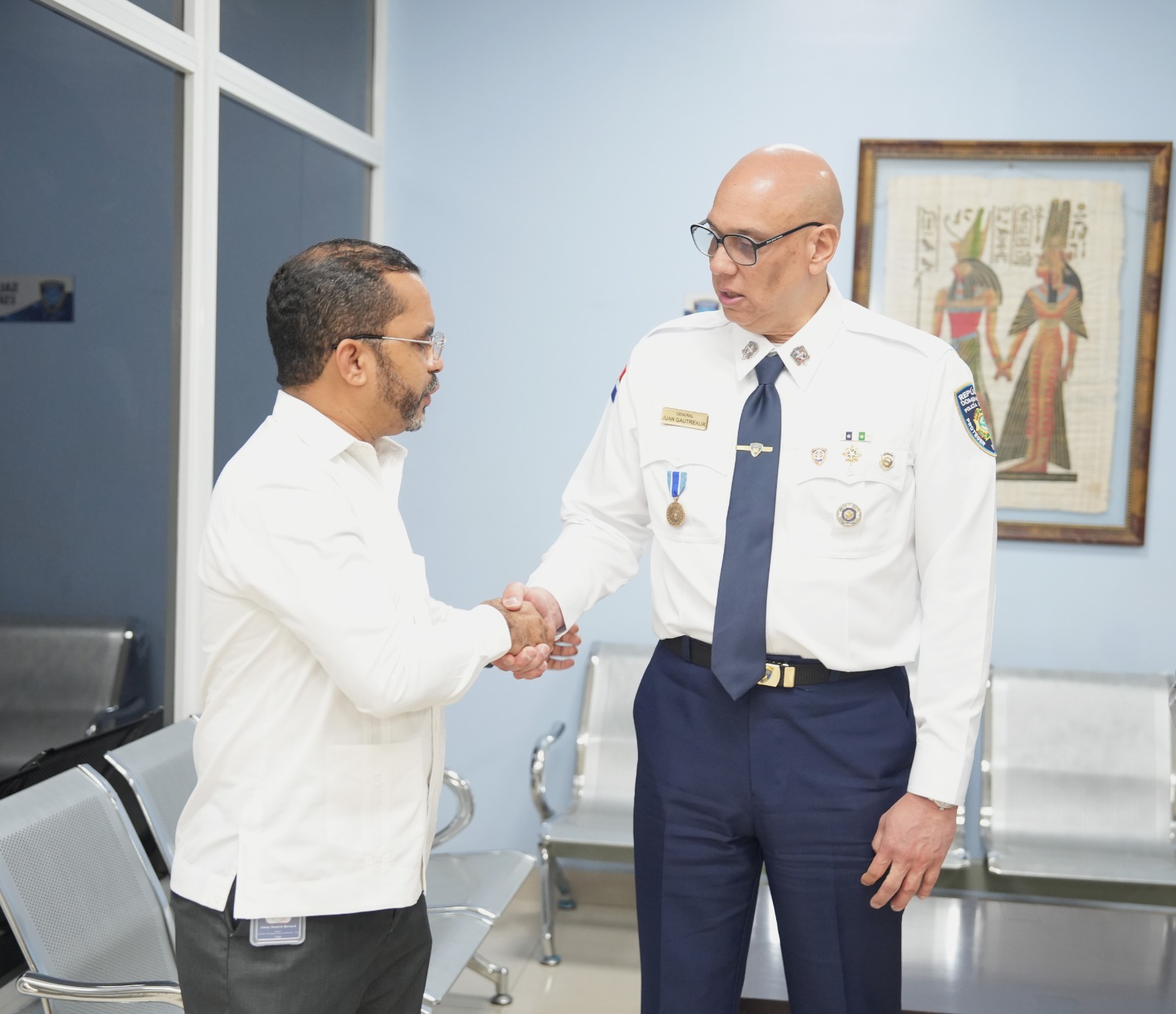 ITLA y Policía Nacional exploran alianza en tecnología y ciberseguridad