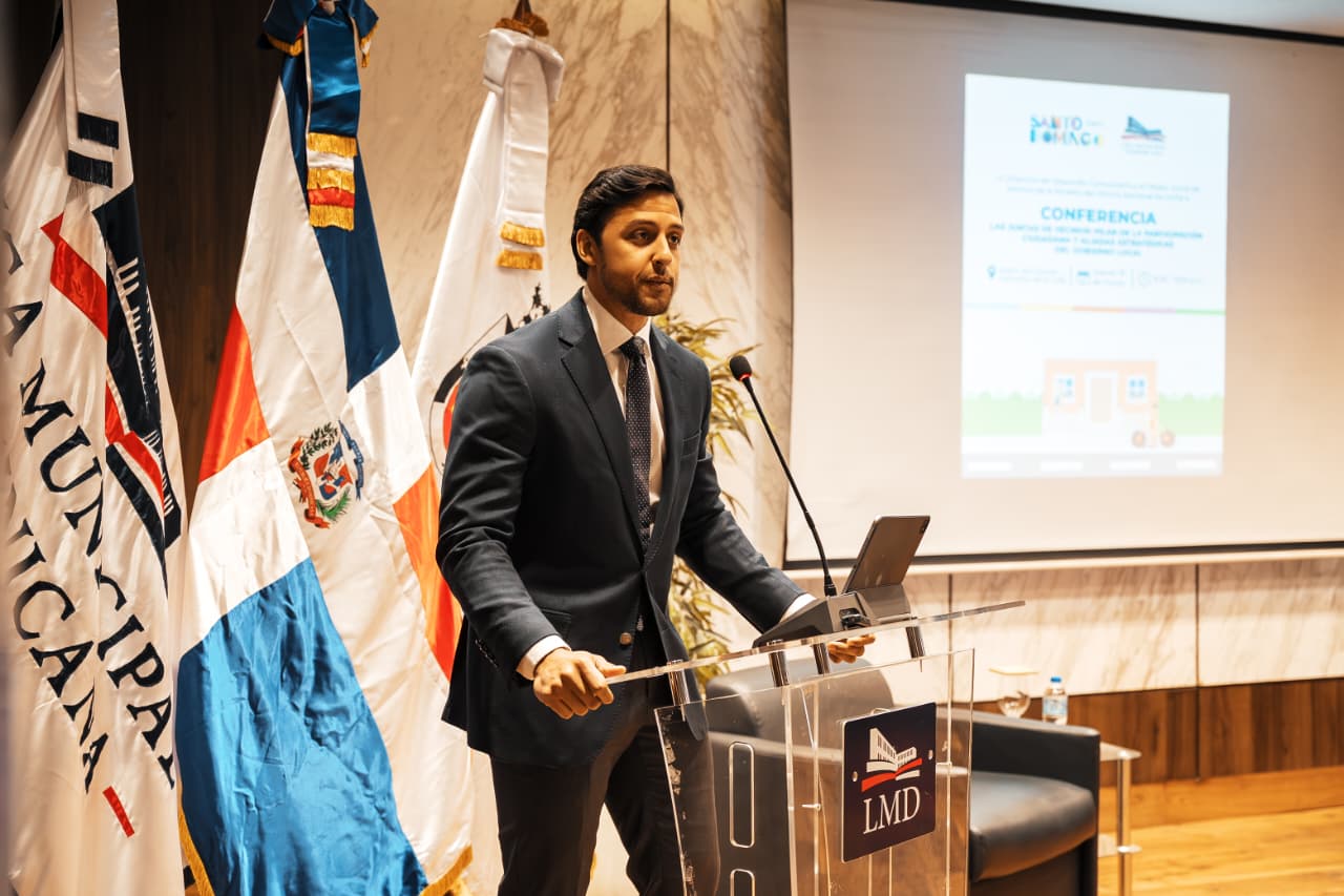 Alcaldía del DN y Liga Municipal realizan conferencia para más de 150 juntas de vecinos de la capital