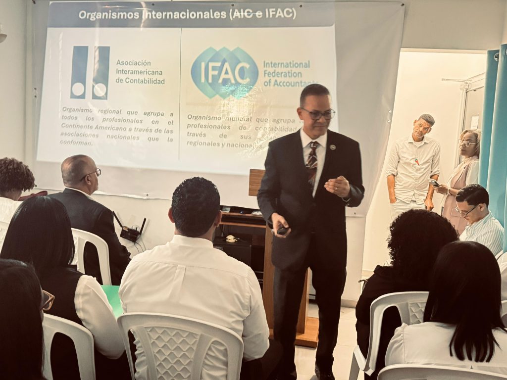 ICPARD Regional Este juramenta nuevos miembros en La Romana