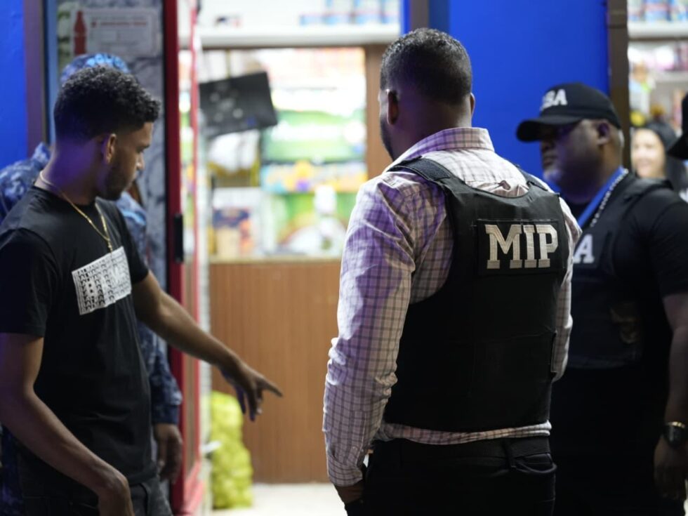 COBA, Fiscalía de Niños, Niñas y Adolescentes y Policía Nacional intervienen centros nocturnos en distintos sectores del Distrito Nacional por presencia de menores