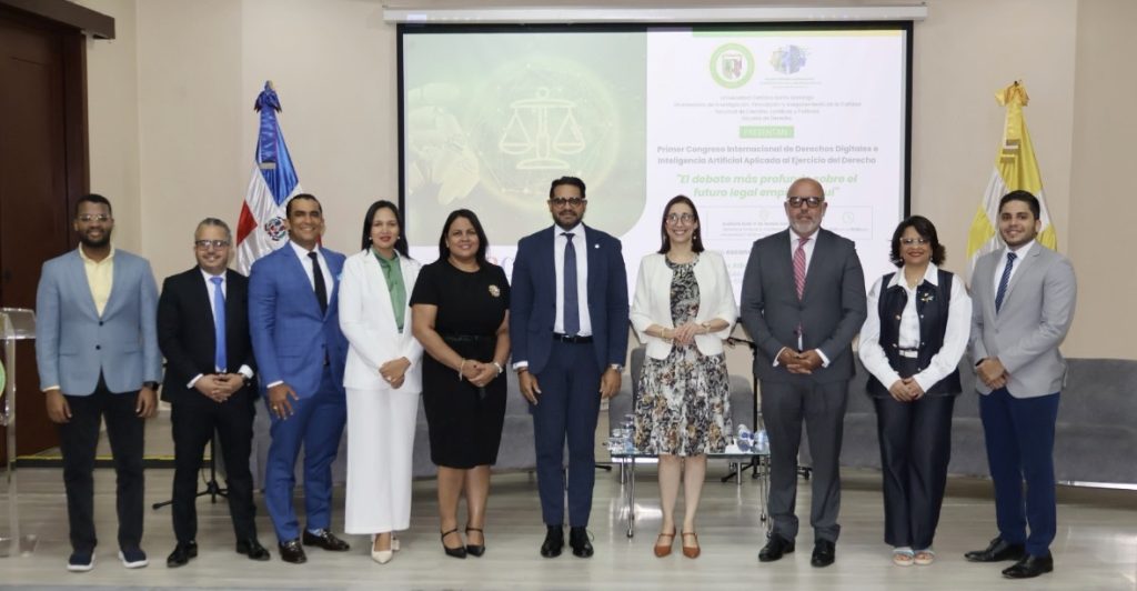 UCSD celebró el primer congreso sobre derechos digitales e inteligencia artificial