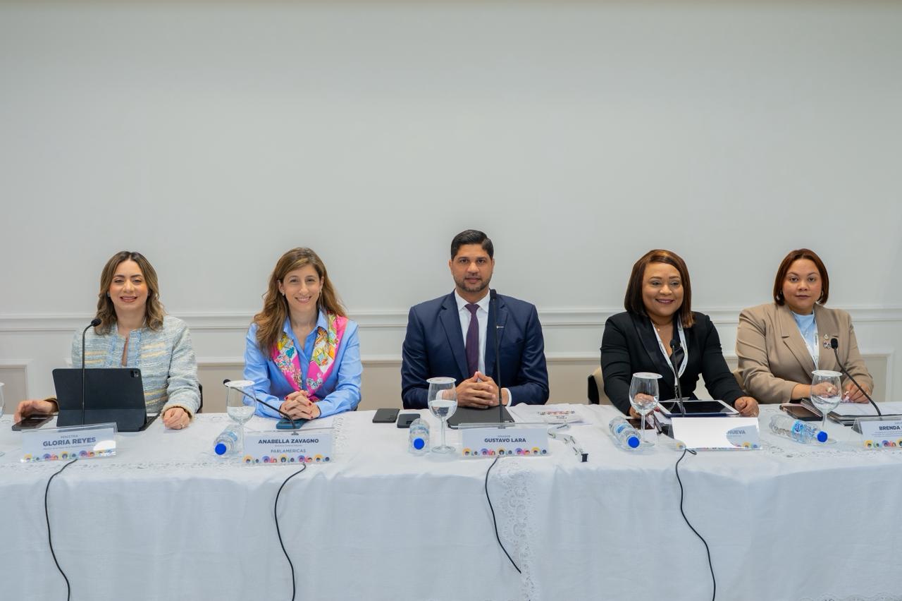 Senado dominicano y ParlAmericas se reúnen para promover la equidad de género