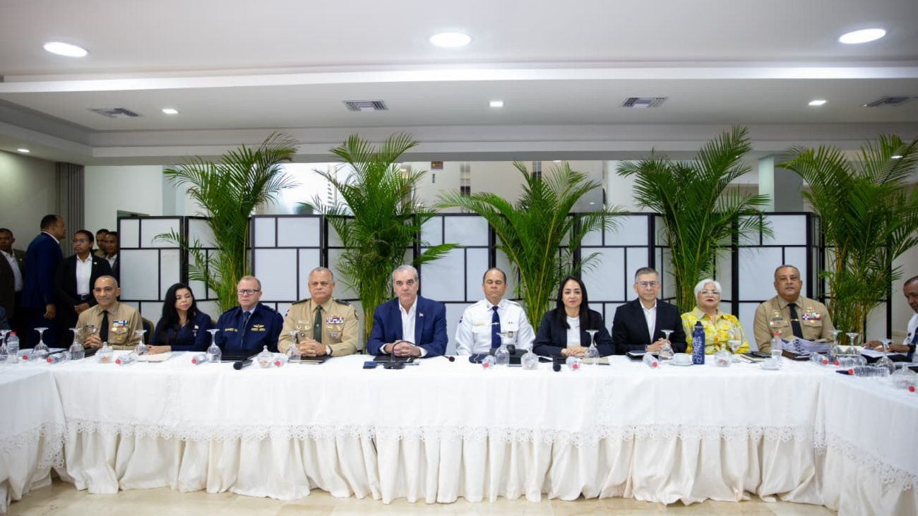 Presidente Abinader encabeza reunión de seguimiento al Plan de Seguridad Ciudadana