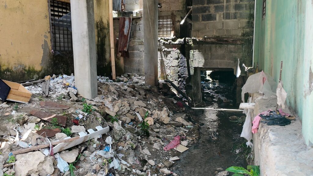 Consternación en Los Girasoles por muerte de niña; vecinos piden justicia