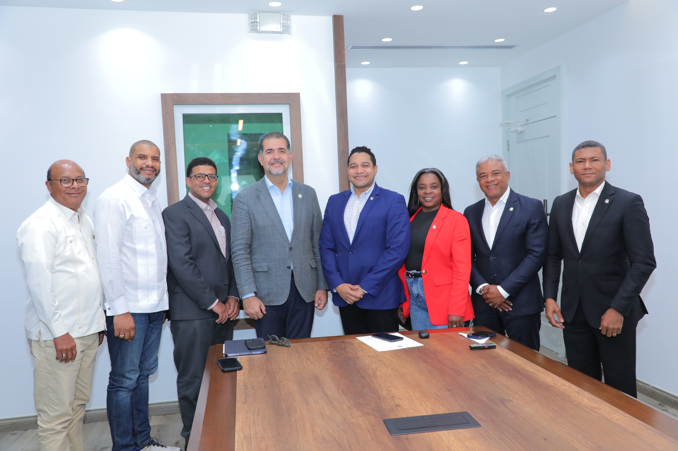 Diputados y funcionarios tratan sobre “Desarrollo Productivo de la Zona Fronteriza”