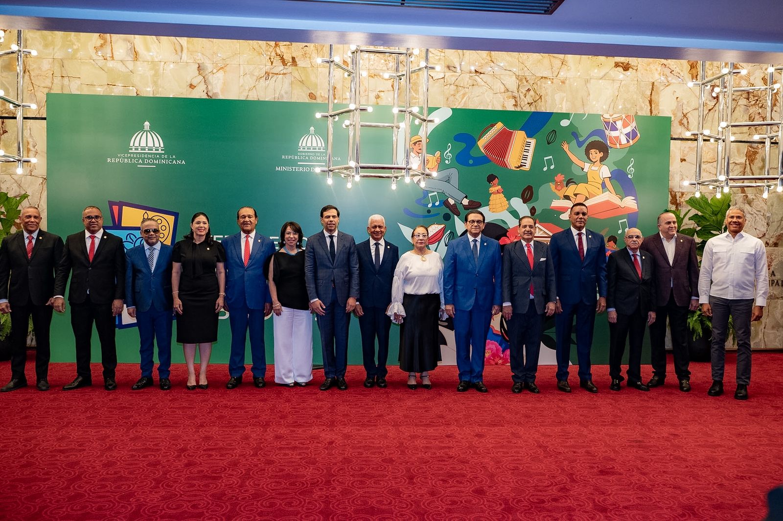 Senado reconoce en Santiago a destacadas figuras del arte y la cultura de la región del Cibao 