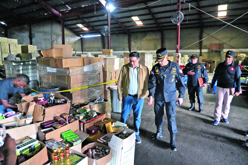 Operativo "Conciencia por la Vida 2026″: Incautan más de 2.3 millones de artículos ilícitos en Semana Santa