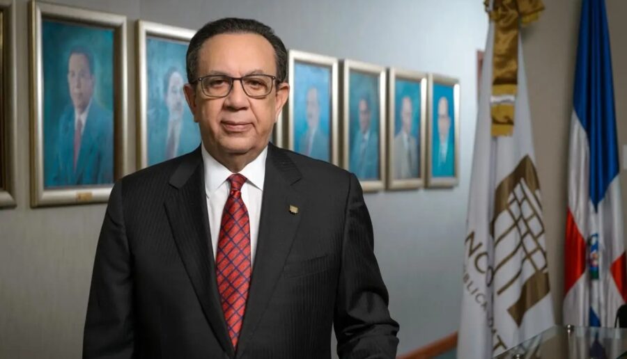 Sector financiero concentra los salarios más altos de la administración pública