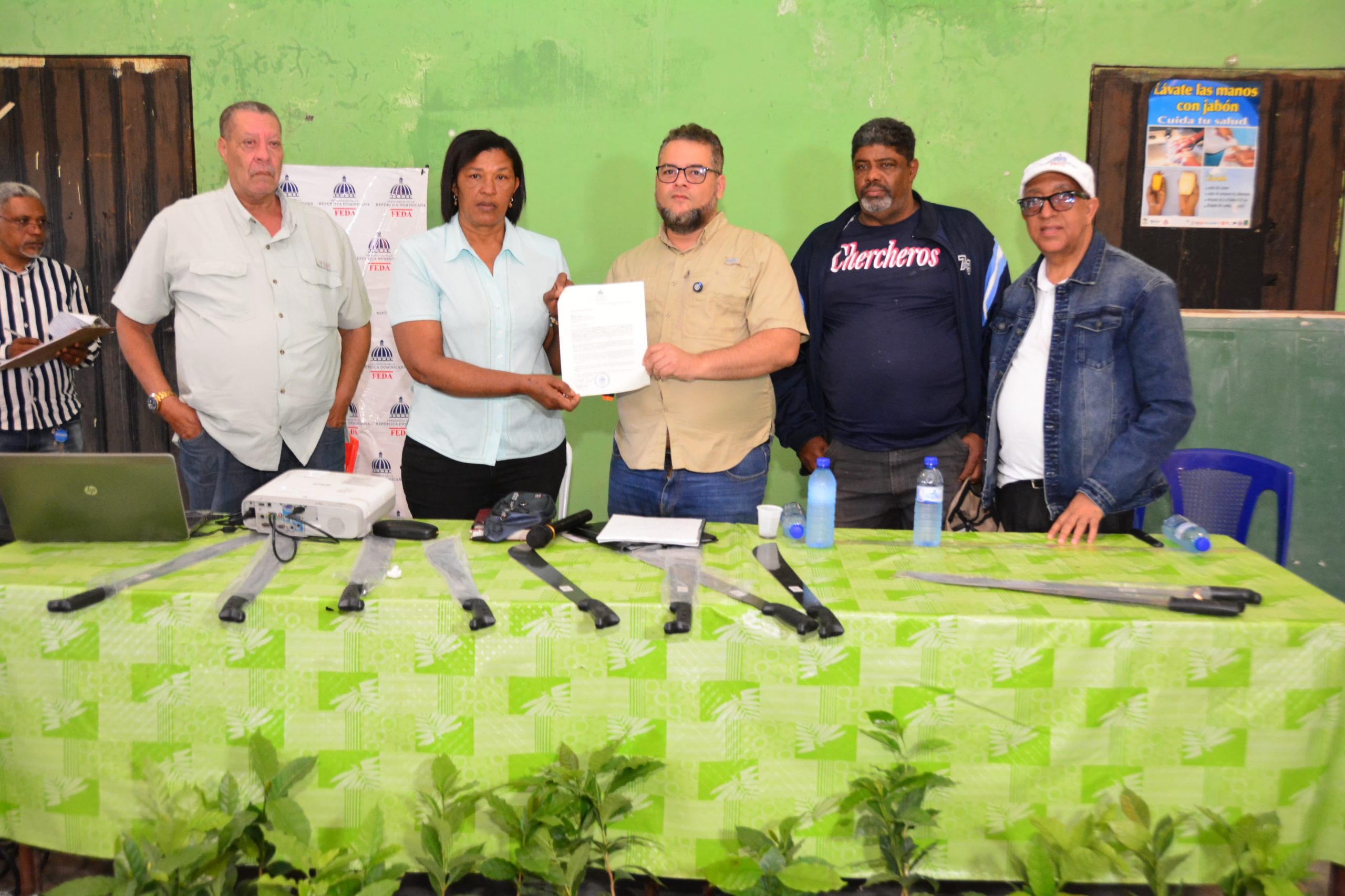 Hecmilio Galvan impulsa recuperación de montañas de la Frontera