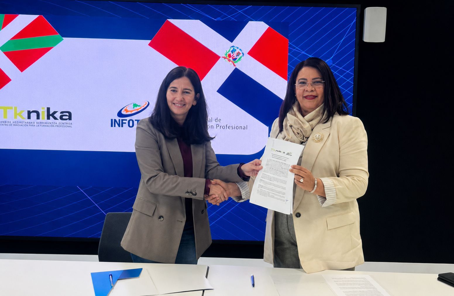 INFOTEP y TKNIKA del País Vasco firman protocolo de cooperación para fortalecer la innovación y la formación técnicoprofesional