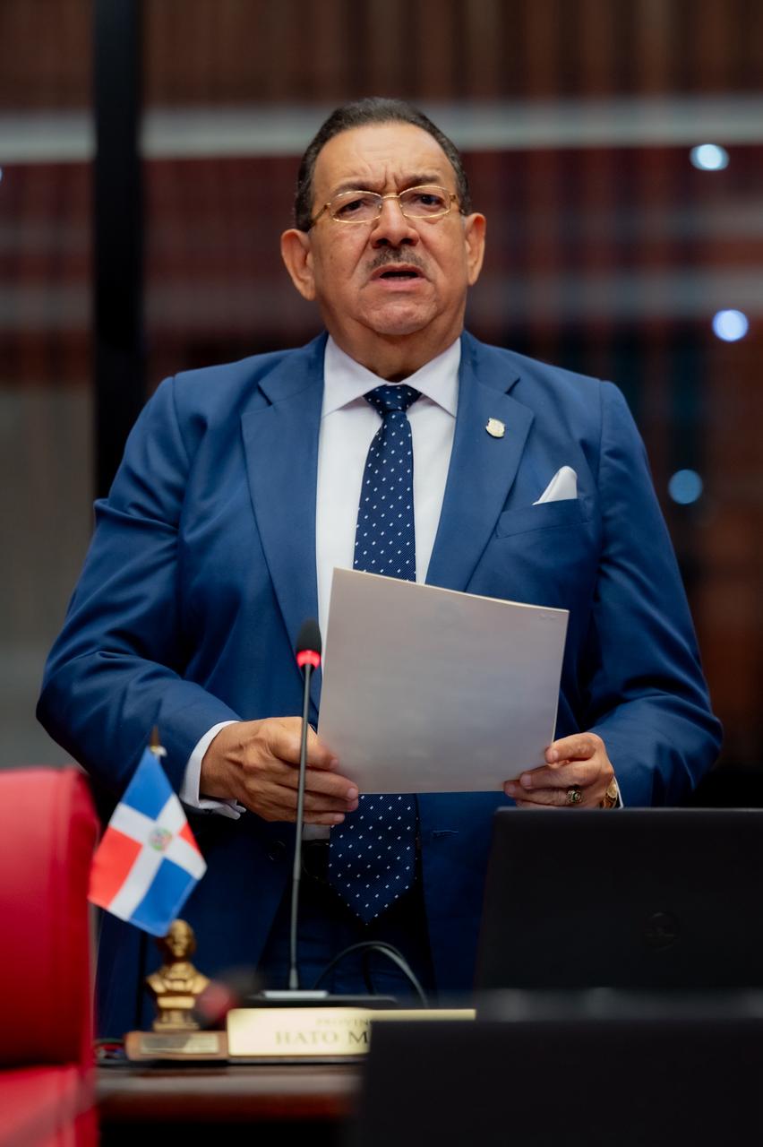 El senador Cristóbal Castillo depositó un Proyecto de Ley que crea el Sistema Nacional “ALERTA MUJER