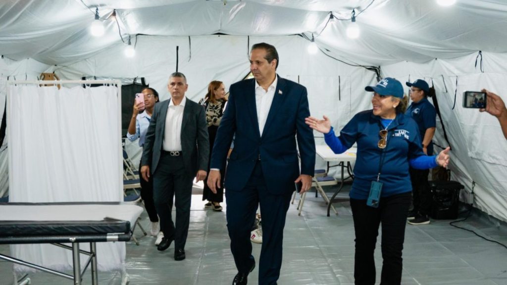 RD alista hospital móvil y equipo médico para asistir a Venezuela tras terremoto