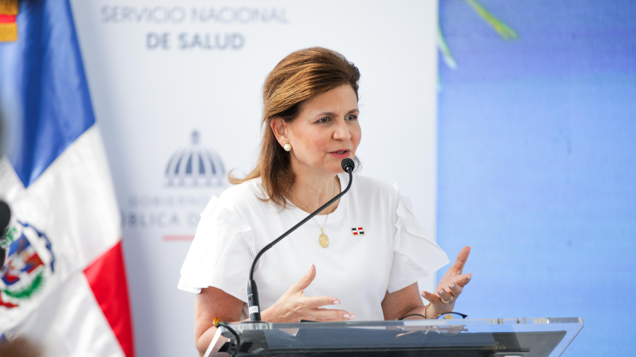 Vicepresidenta socializa con estudiantes, productores y ganaderos oportunidades de desarrollo para Monte Plata