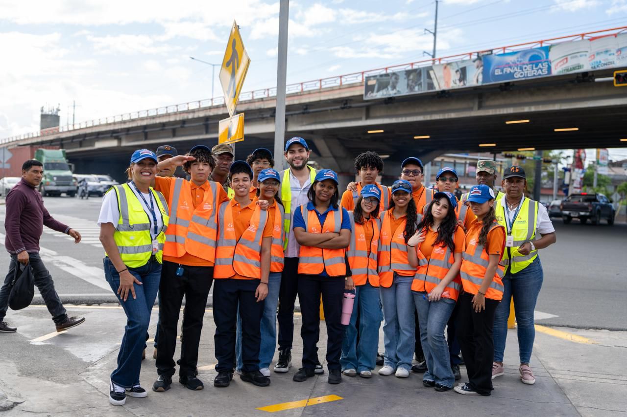 Intrant fomenta educación vial de estudiantes con el programa “Guardianes del Tránsito