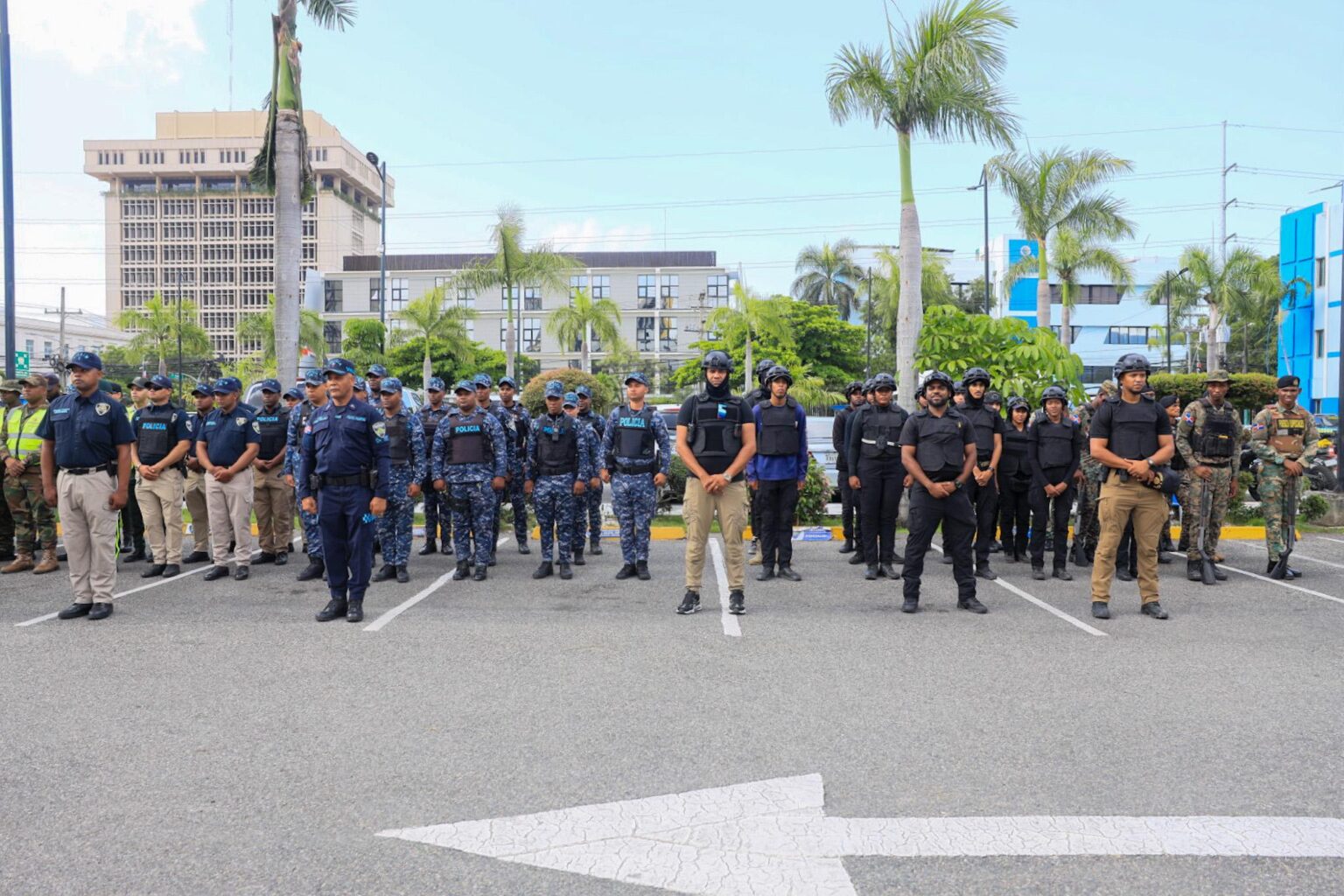 Despliegan operativo para reforzar la seguridad vial y ciudadana