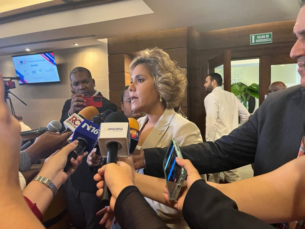 Empresarios y comerciantes esperan que las medidas del Gobierno no afecten a las Mipymes