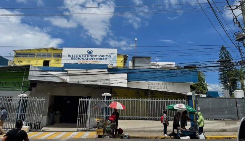 Allanan y apresan exdirectivos del Instituto Oncológico Regional del Cibao