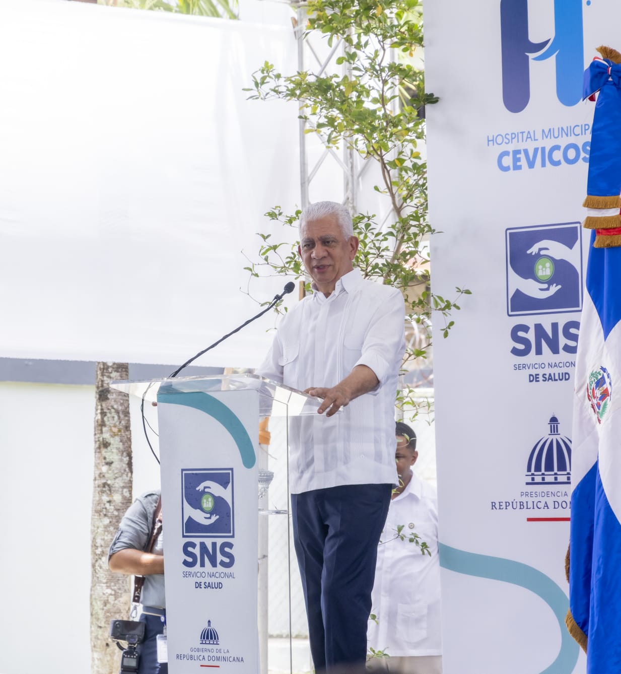Senador Ricardo de los Santos destaca ejecutoria de obras que realiza el gobierno de Luis Abinader en la provincia Sánchez Ramírez