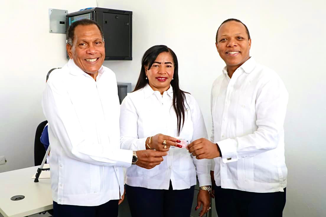 INTRANT inaugura en Jimaní primera oficina de licencias de conducir