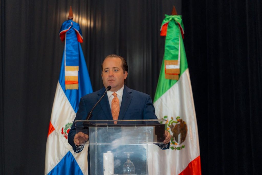 Ministro Paliza: “República Dominicana cumple con las condiciones necesarias para convertirse en un hub energético regional”