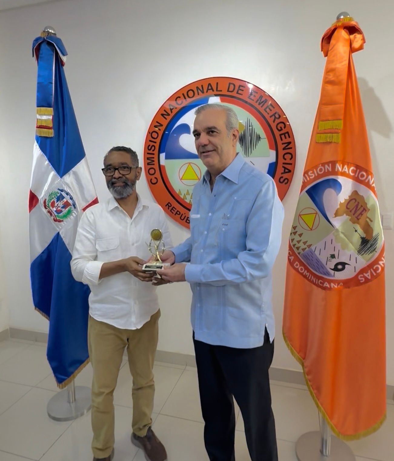 Presidente Abinader felicita a la Defensa Civil por su 60 aniversario