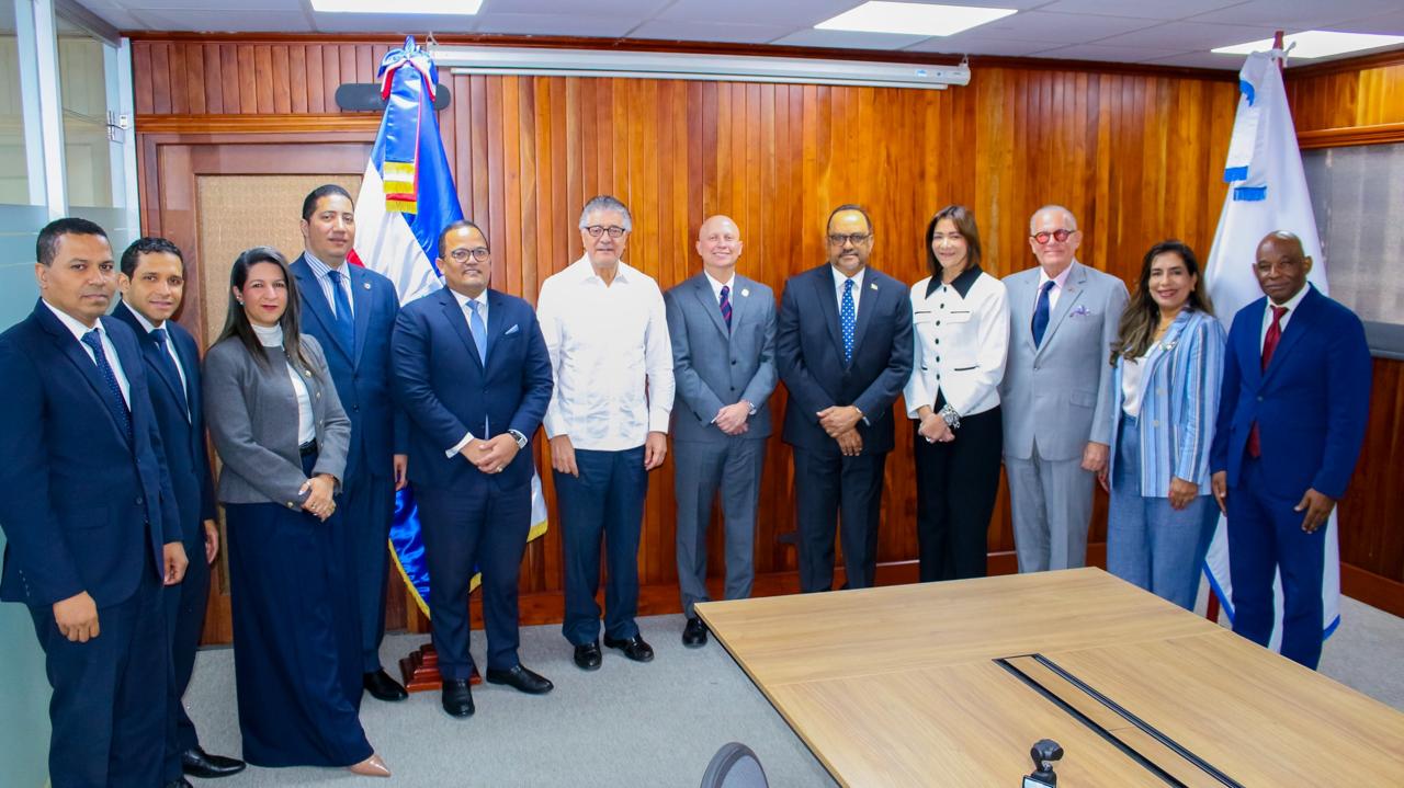 República Dominicana y Puerto Rico establecen lazos de cooperación en materia de justicia