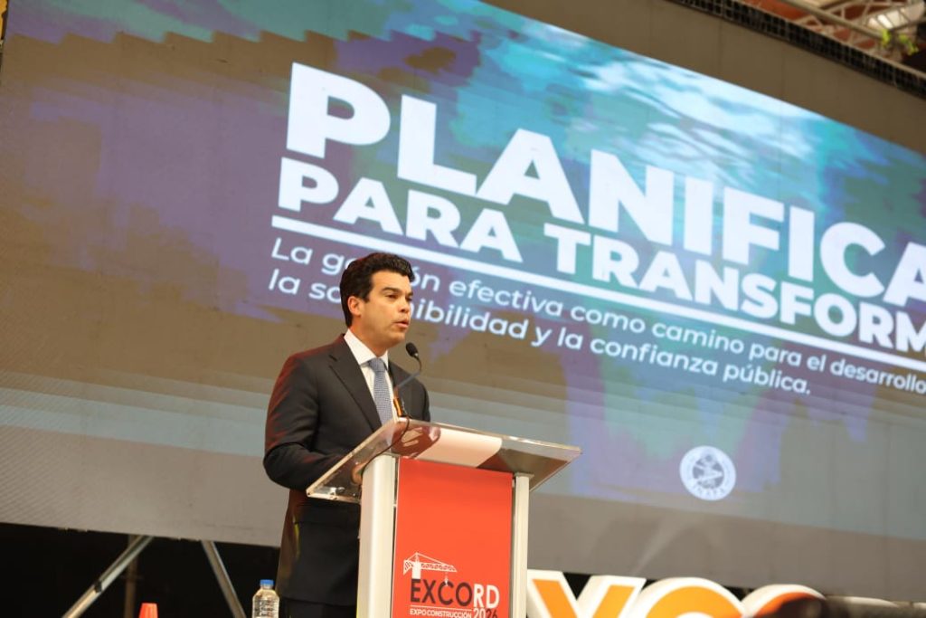 Wellington Arnaud destaca en Expo Construcción RD impacto del saneamiento para el desarrollo humano