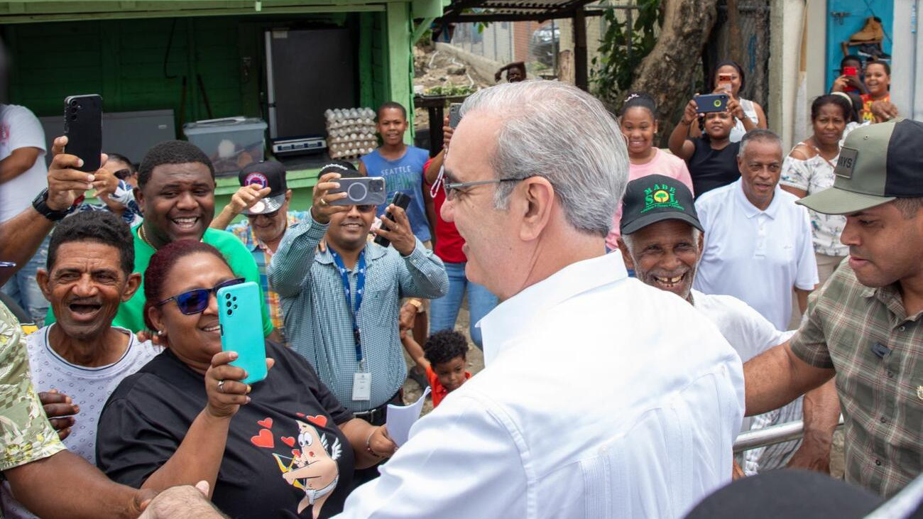 Abinader inaugurará dos carreteras y un techado escolar en Monte Plata este sábado