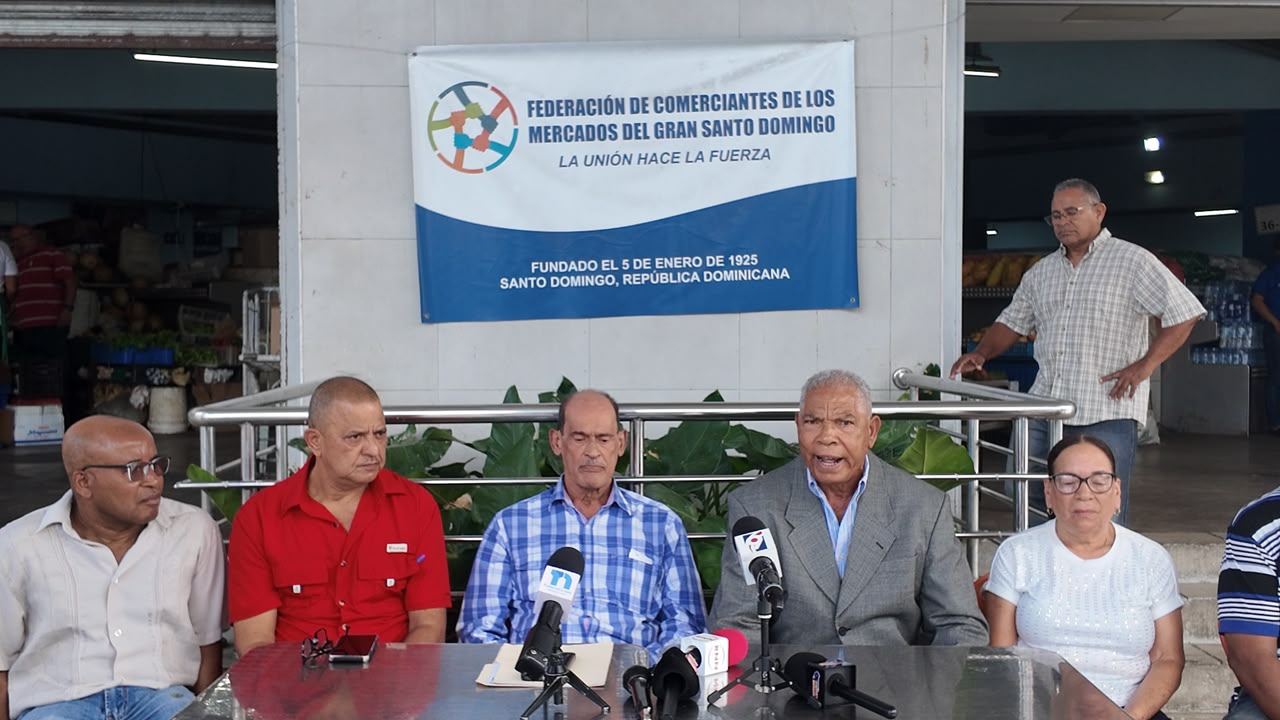 Comerciantes dan 15 días al Gobierno: advierten cierre de mercados en Villa Consuelo y Cristo Rey