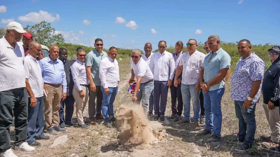 Las autoridades inician obra vial clave para la movilidad en Bávaro