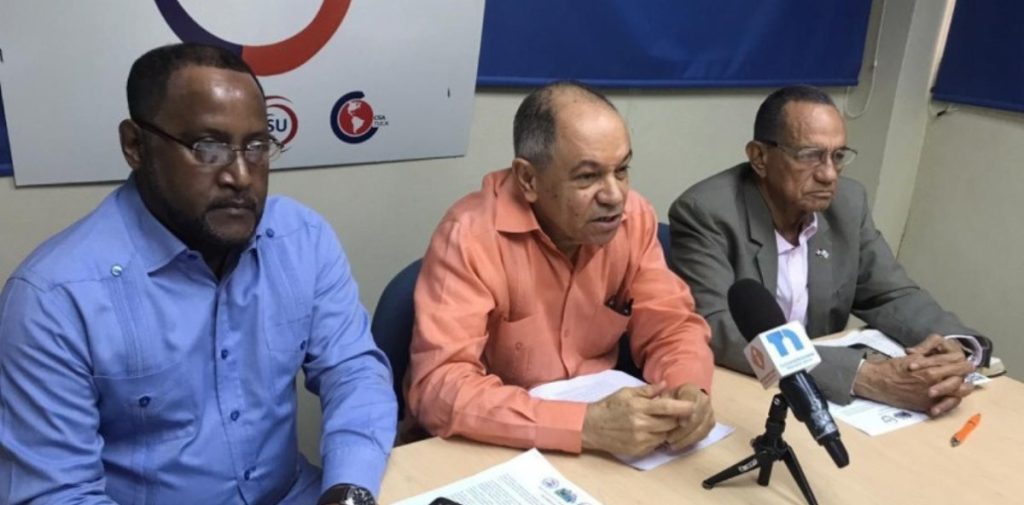 Sindicatos piden a Abinader retirar la reforma laboral si se modifica la cesantía