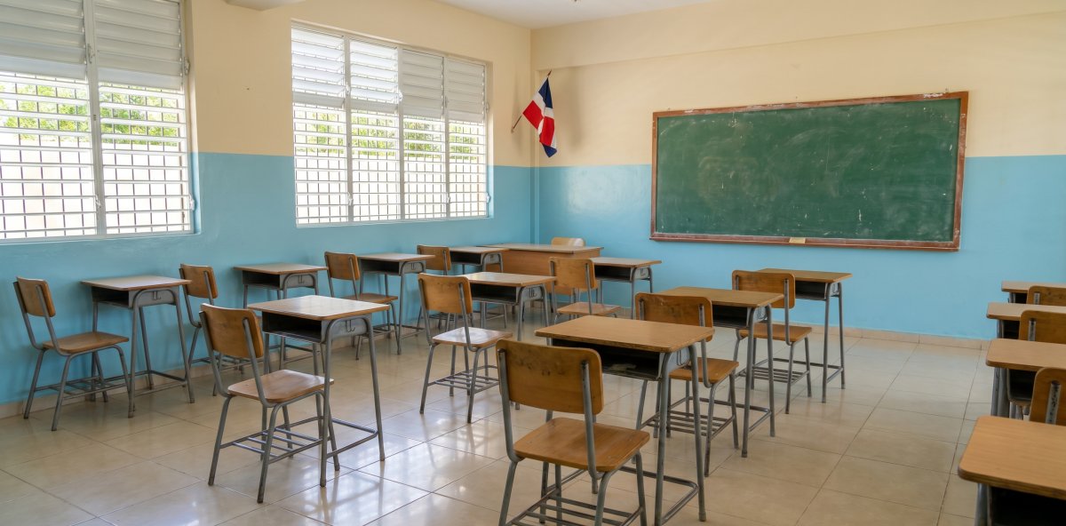 Abandono escolar alcanza los 130,980 estudiantes en el sistema educativo de RD al cierre del ciclo 2024-2025