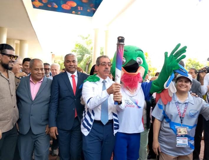 UASD recibe la antorcha de los XXV Juegos Centroamericanos y del Caribe y reafirma su compromiso con el deporte nacional y la organización de la justa regional