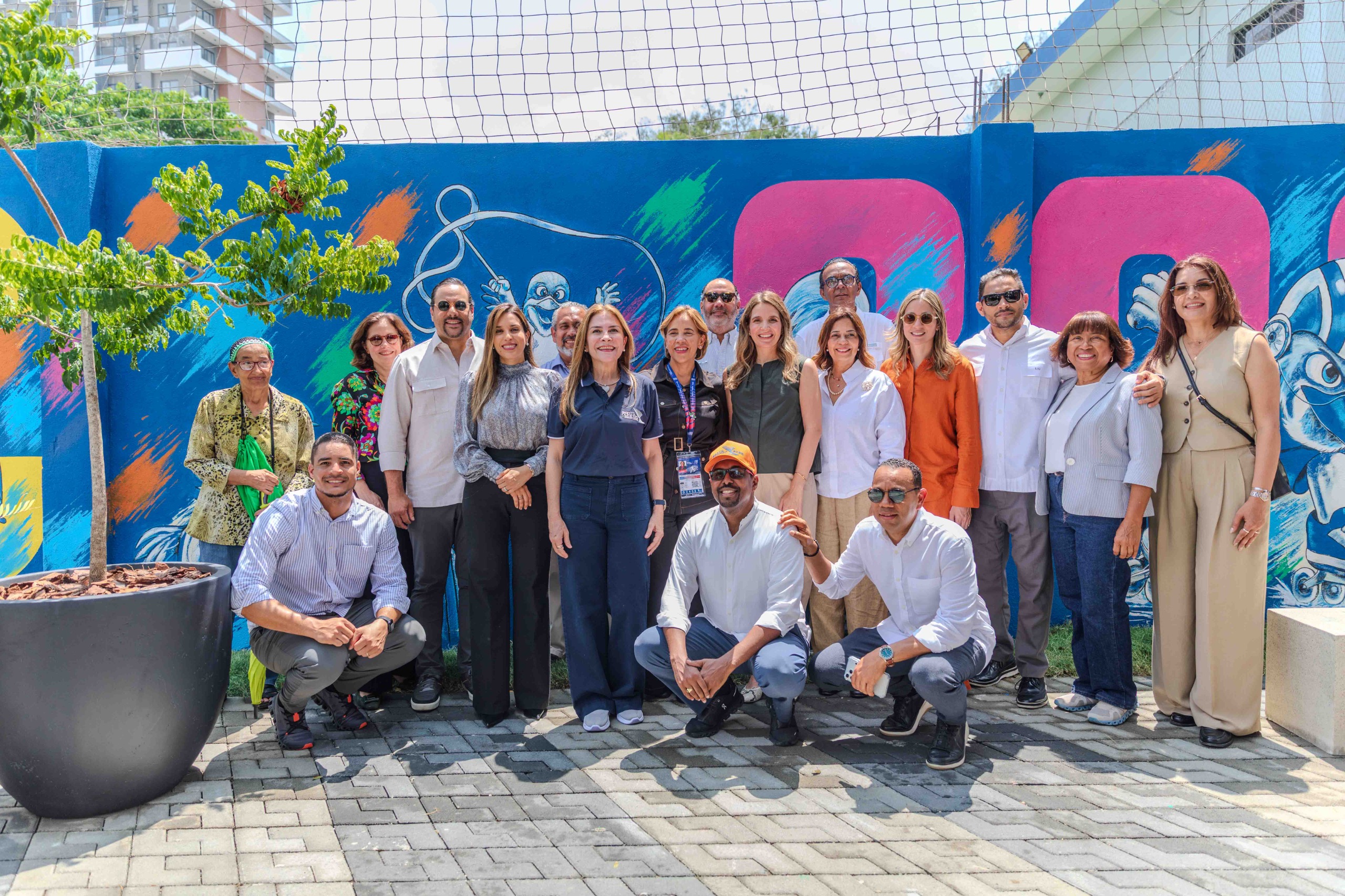 Carolina Mejía inaugura parque lineal Paseo Paraíso con mural dedicado a Juegos Centroamericanos