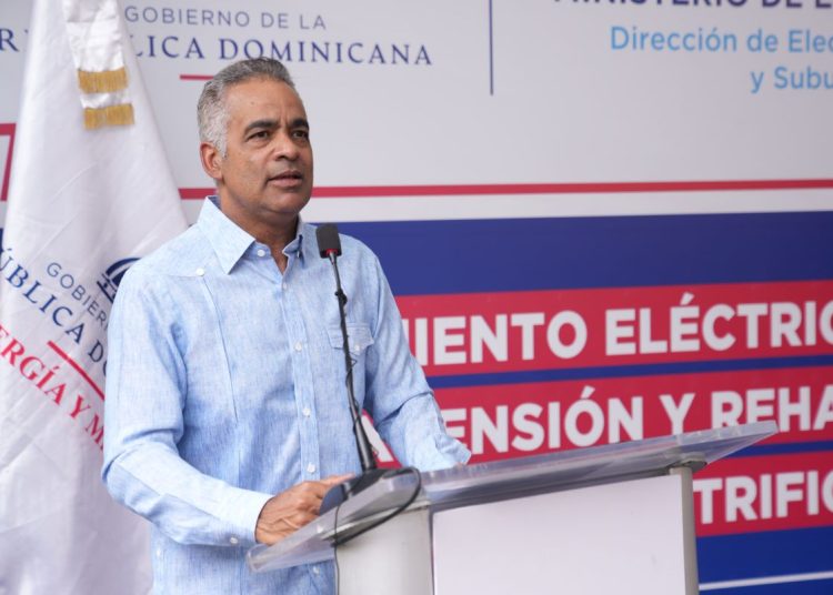 Demanda eléctrica rompe récord histórico y alcanza los 4,203 MW en RD