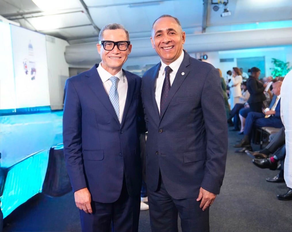 Dirección General de Aduanas recibe certificación de cumplimiento en Seguridad y Salud en el Trabajo