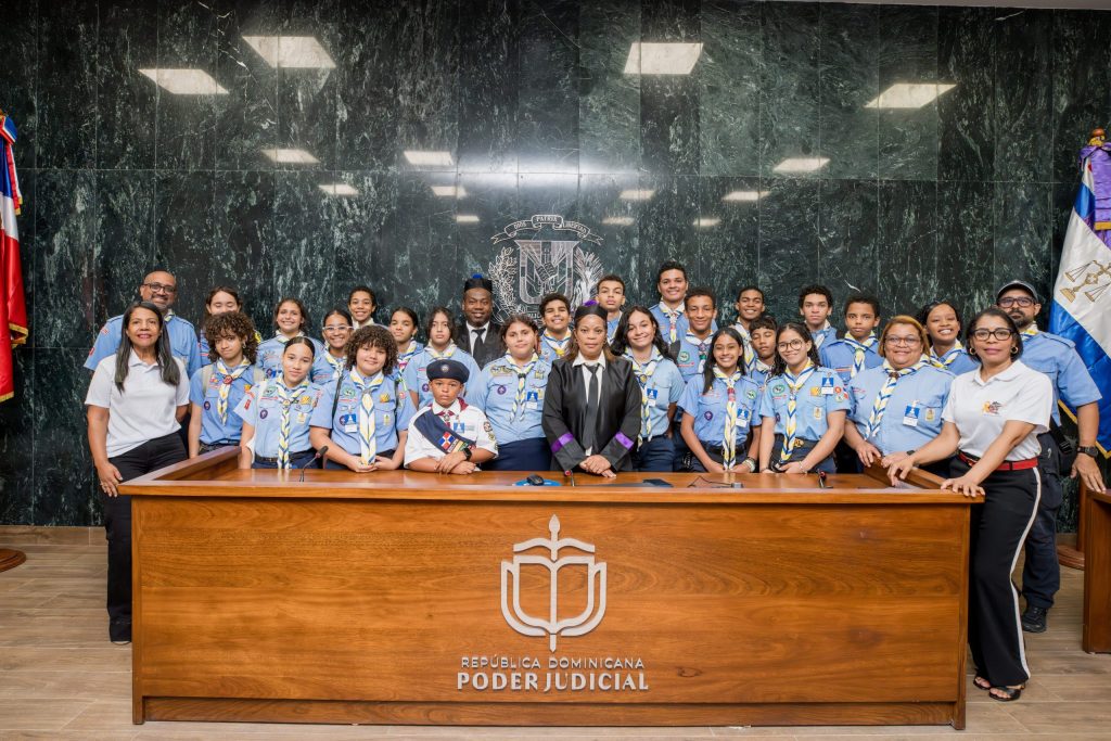 Ciudad Judicial SDE recibe jóvenes Scouts en jornada educativa sobre justicia
