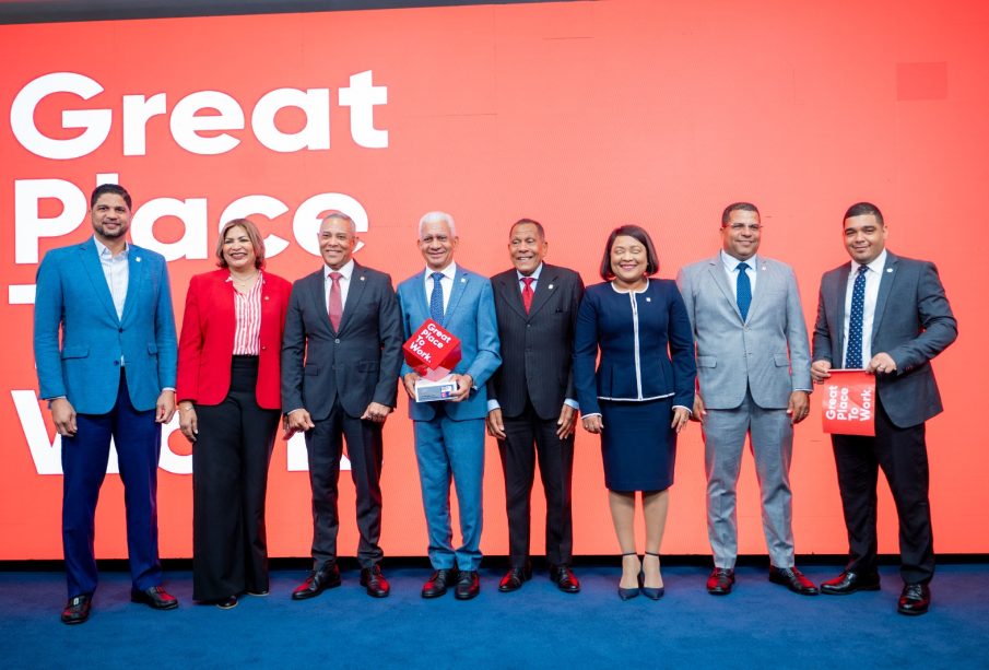 Senado de la República recibe certificación “Great Place To Work” que lo acredita como un gran lugar para trabajar