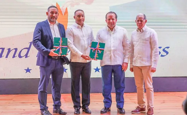 Ramón Ramírez "Manolito" presenta avances del Plan de Ordenamiento Territorial de Verón-Punta Cana con miras al 2035