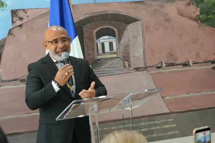 Consulado dominicano en Miami impulsa la literatura y fortalece el vínculo con la diáspora