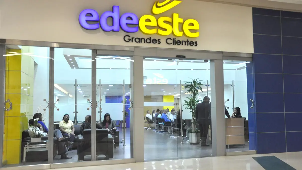 Edeeste exhorta a sus clientes a hacer un uso eficiente de la energía para controlar el consumo durante la temporada de calor