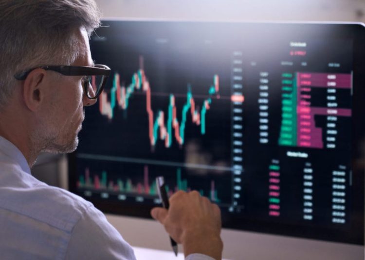 Mercado de valores dominicano crece, pero la inversión directa de ciudadanos aún es baja