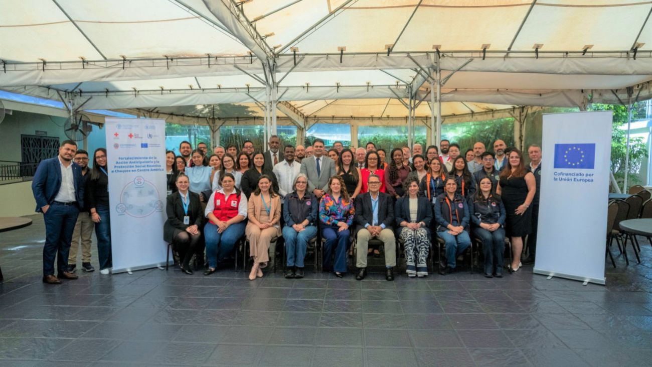 Siuben expone en Guatemala su modelo de protección social como referente regional