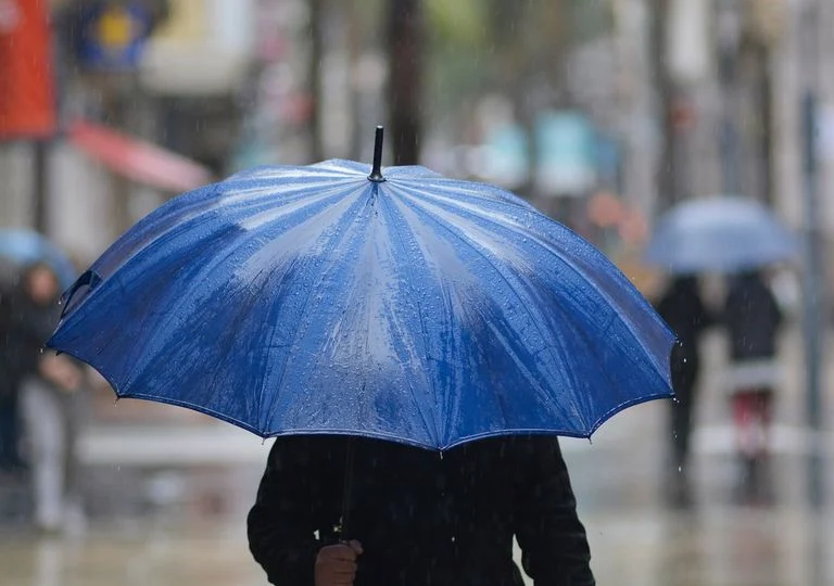 COE mantiene alerta verde en ocho demarcaciones por riesgo de inundaciones y crecidas